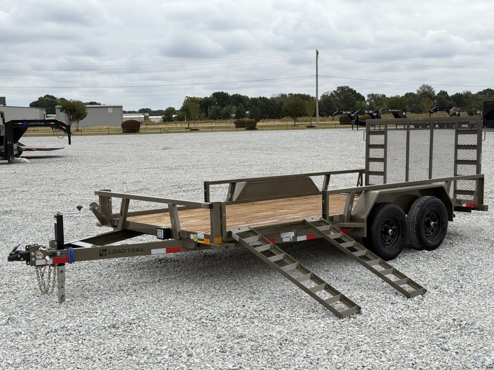 2026 LOAD TRAIL UE 83X16 TANDEM AXLE W/2' DOVE TAIL, 4' FOLDING GATE, AND SIDE LOAD RAMPS 9.99K GVWR