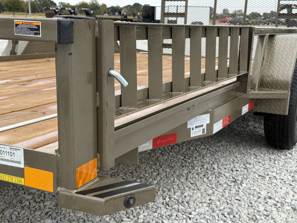 2026 LOAD TRAIL UE 83X16 TANDEM AXLE W/2' DOVE TAIL, 4' FOLDING GATE, AND SIDE LOAD RAMPS 9.99K GVWR