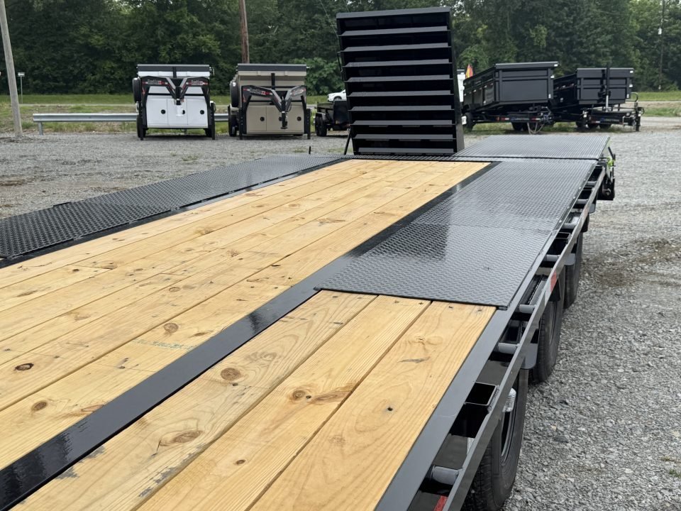 2026 Load Trail GP 102X32 30K GVWR Deckover Trailer W/MAX RAMPS, 10 PLY, WINCH PLATE