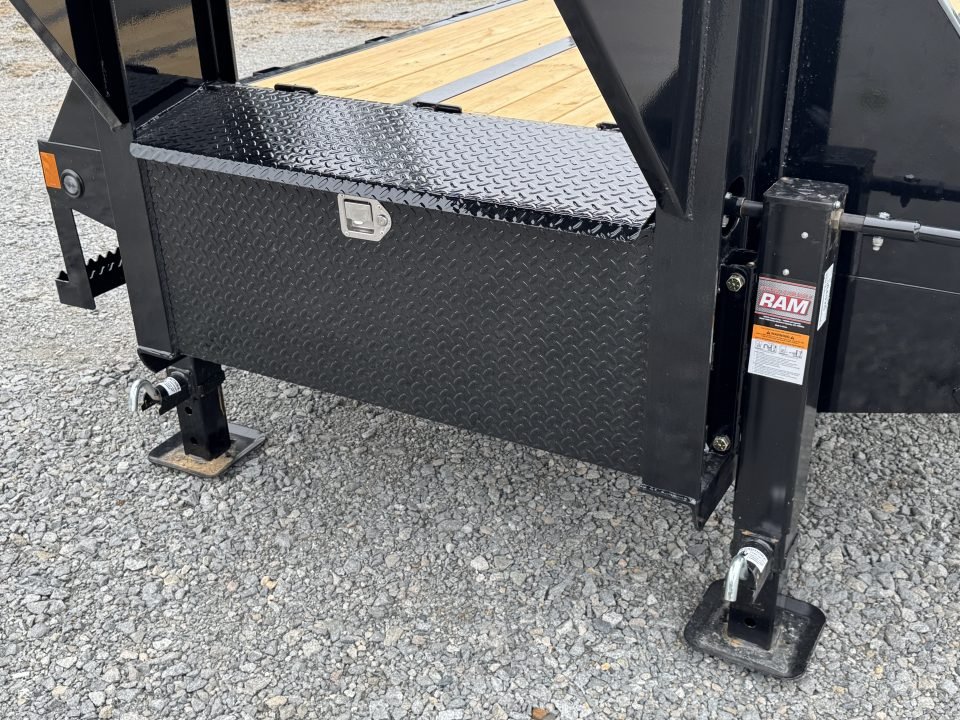 2026 Load Trail GP 102X32 30K GVWR Deckover Trailer W/MAX RAMPS, 10 PLY, WINCH PLATE