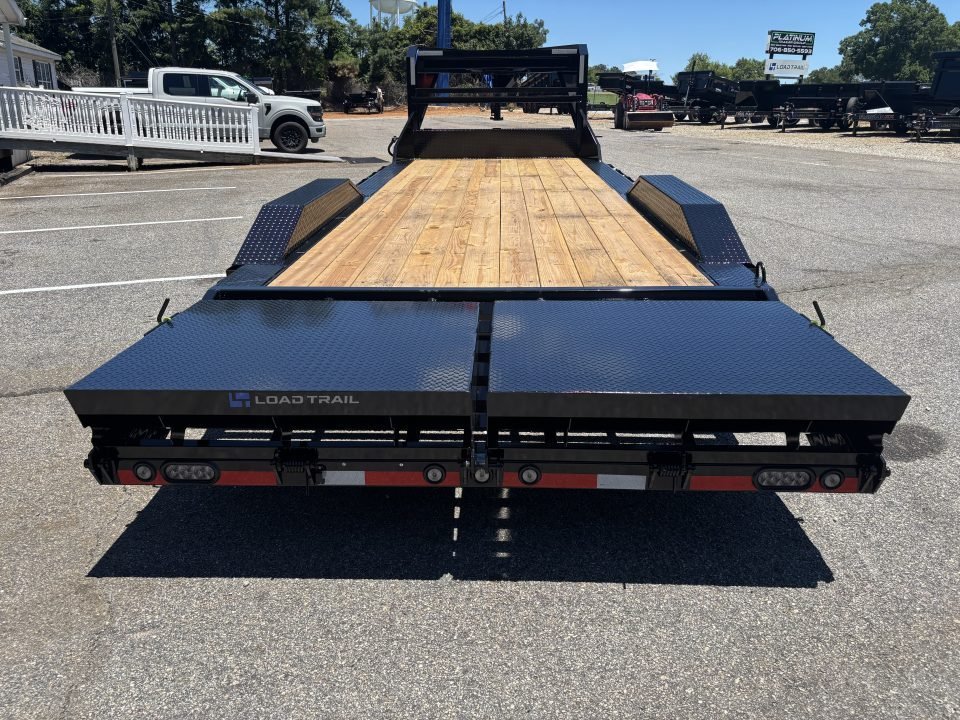 2026 Load Trail GC 102X24 14K GVWR DRIVE OVER FENDERS MAX RAMP Equipment Trailer