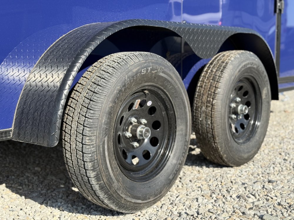 2027 SAWYER CARGO 7X14 WITH 7' INTERIOR / SCREWLESS / TORSION AXLES / POLYCOR / REAR SPOILER WITH LI