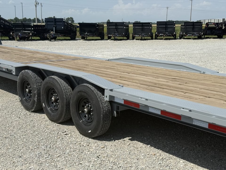 2026 RawMaxx LDX 102X44 LOWBOY W/14 PLYS, LOCKING CHAIN RACK, AND TORQUE TUBE 21K GVWR GOOSENECK Fla