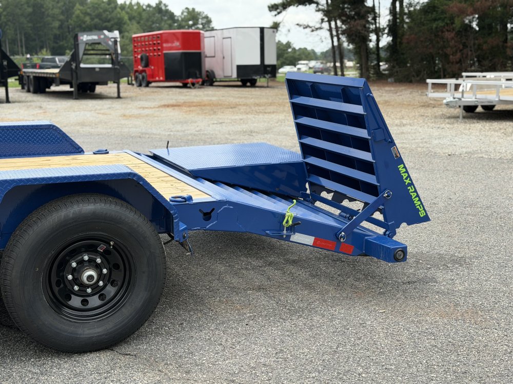 2027 Load Trail CB 83X20 / MAX RAMP / MAX TOOLBOX / CHAIN TIE DOWNS / 14K GVWR Equipment Trailer