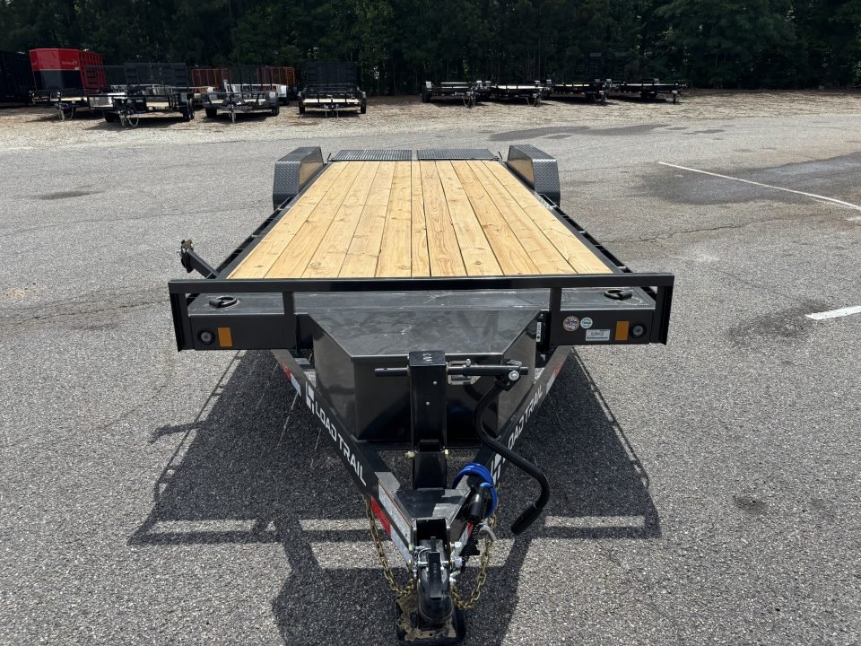 2026 Load Trail CH 83X22 / MAX RAMP EQUIPMENT / TOOLBOX / WINCH PLATE / 14K GVWR Equipment Trailer