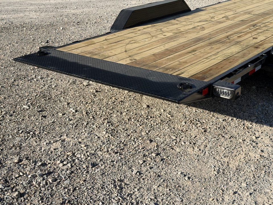 2026 Load Trail 83X22 TM 14K WIRELESS REMOTE FULL Tilt Trailer