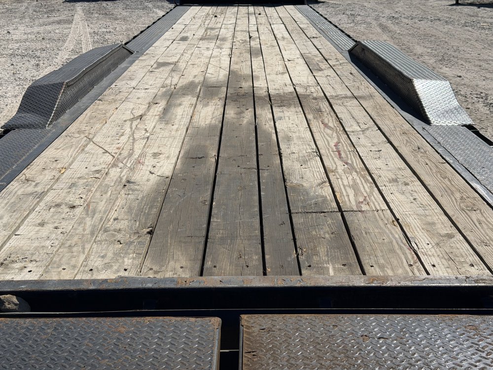 2024 102'x44' Load Trail Flatbed