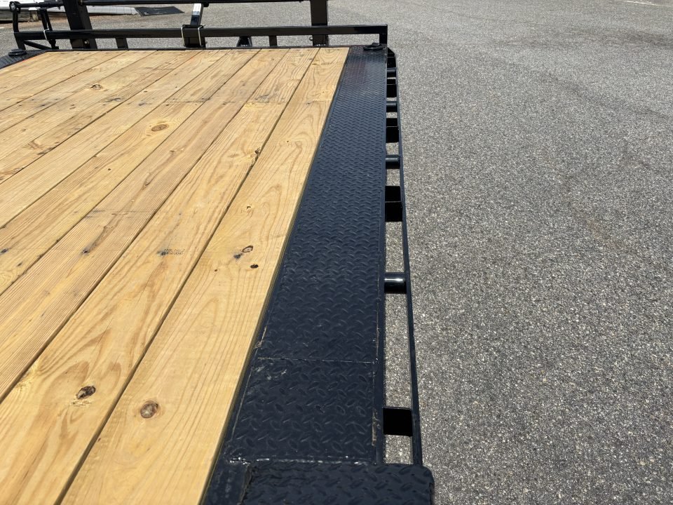 2026 Load Trail CH 102X24 21K GVWR DRIVE OVER FENDER MAX RAMP Equipment Trailer