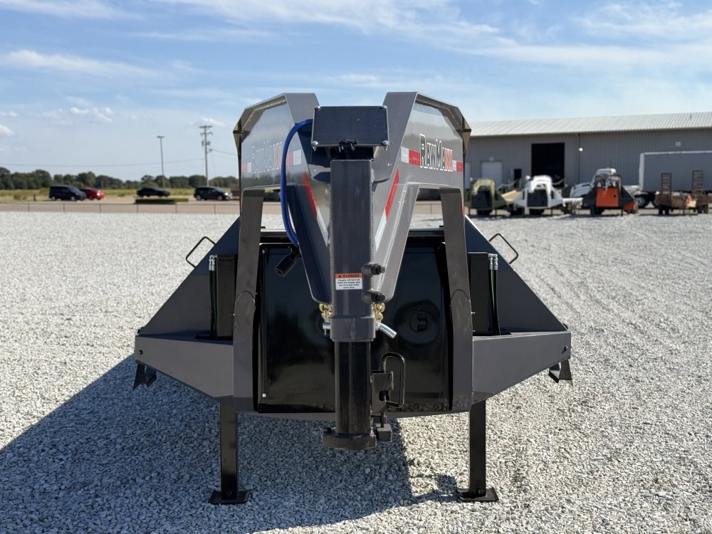 2027 RawMaxx HTX 102X32 GOOSENECK W/HYDRAULIC DISC BRAKES, HYDRAULIC JACKS, 14 PLYS, LOCKING CHAIN R