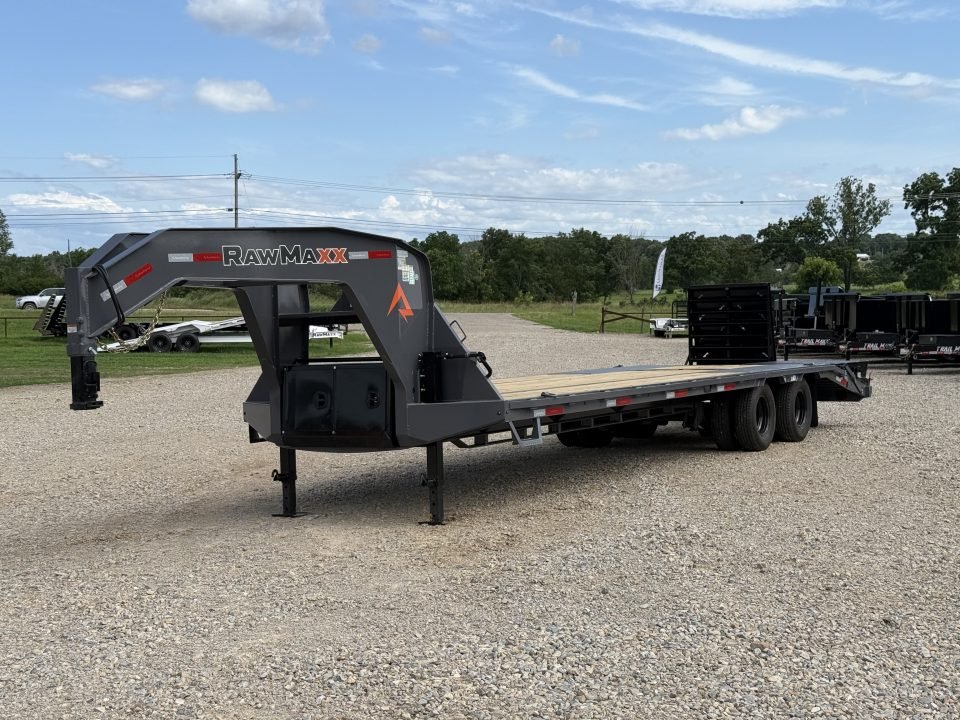 2026 RawMaxx FDX 102X30 / HUTCH SUSPENSION / MAXX RAMPS / EXTRA MARKER LIGHTS / UNDER FRAME BRIDGE W