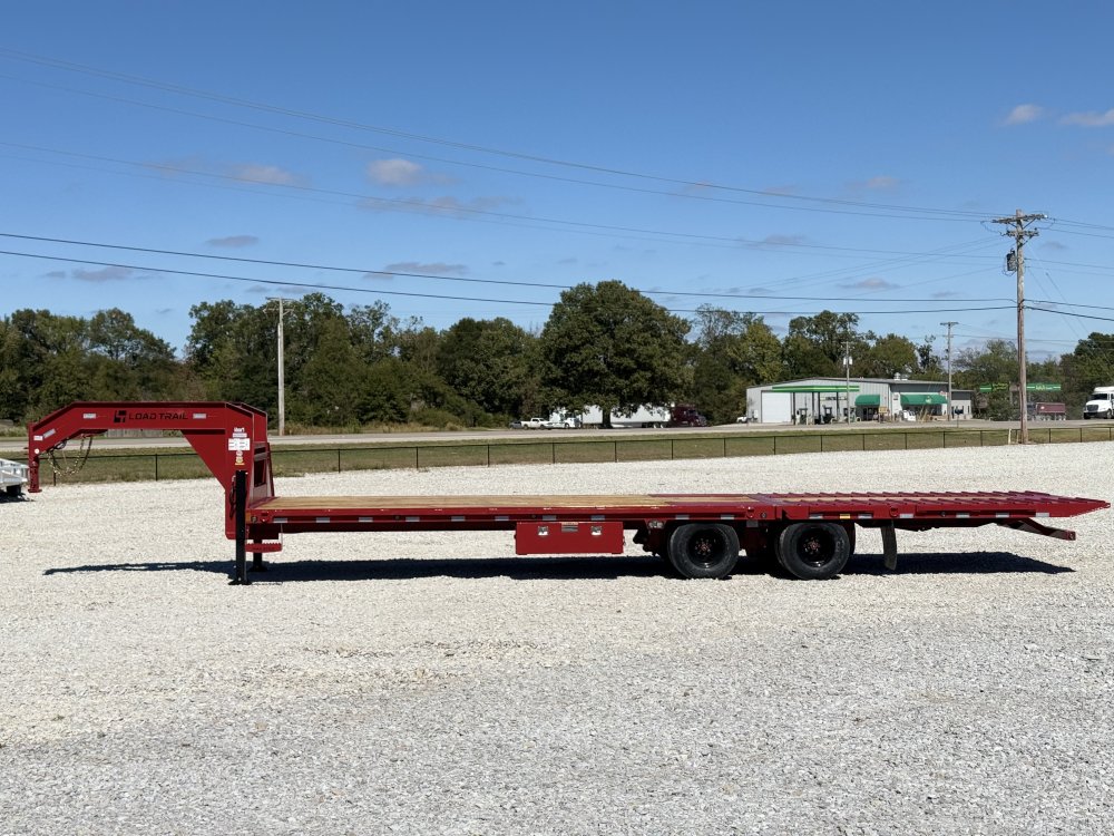 2027 Load Trail GL 102X32 GOOSENECK HYDRAULIC DOVETAIL W/12' CLEATED DOVE, 14 PLYS, HYDRAULIC JACKS,