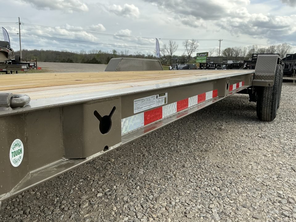 2026 Load Trail CB 83X22 Equipment Trailer / 6" I-BEAM FRAME / RECESSED MAX - BOX / MAX RAMPS / D-RI