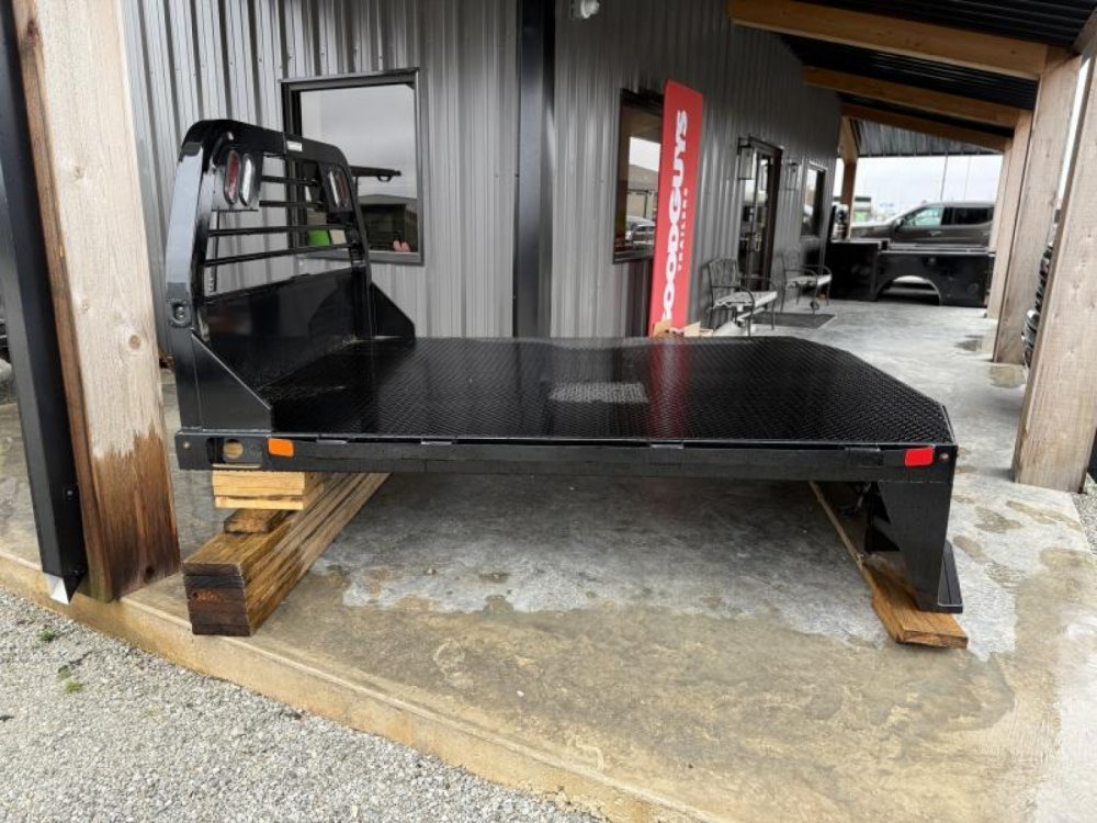 2025 903 Truck Beds 2000-C GM SINGLE WHEEL LONG WHEEL BASE 84W x 8.5ft L x 56 CTA x 42 RUNNERS Flat 