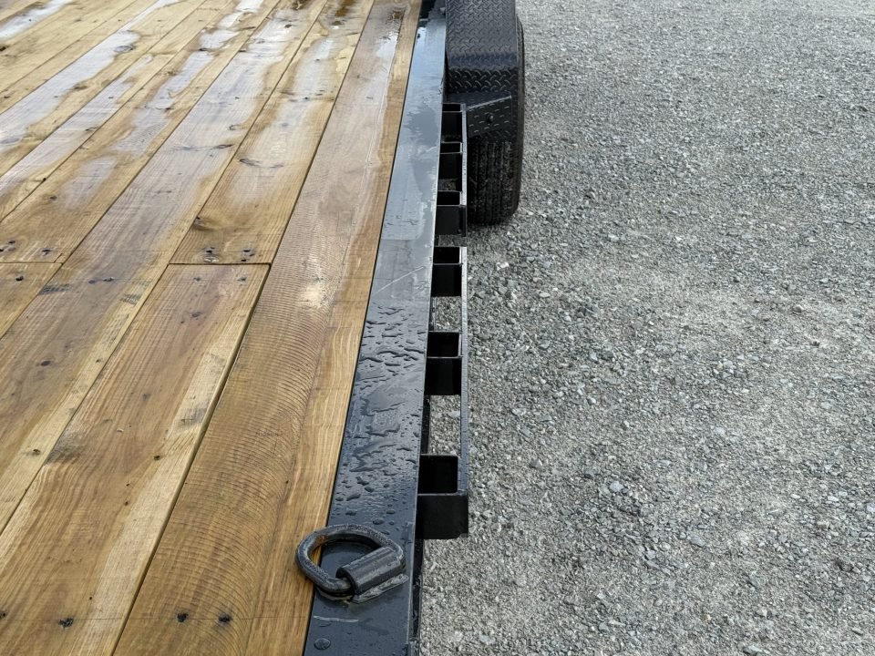 2026 Load Trail CB 83X24 W/8" I-BEAM, MAX RAMPS, CHAIN TIE DOWNS, MAX BOX, AND 3" RUB RAIL 21K GVWR