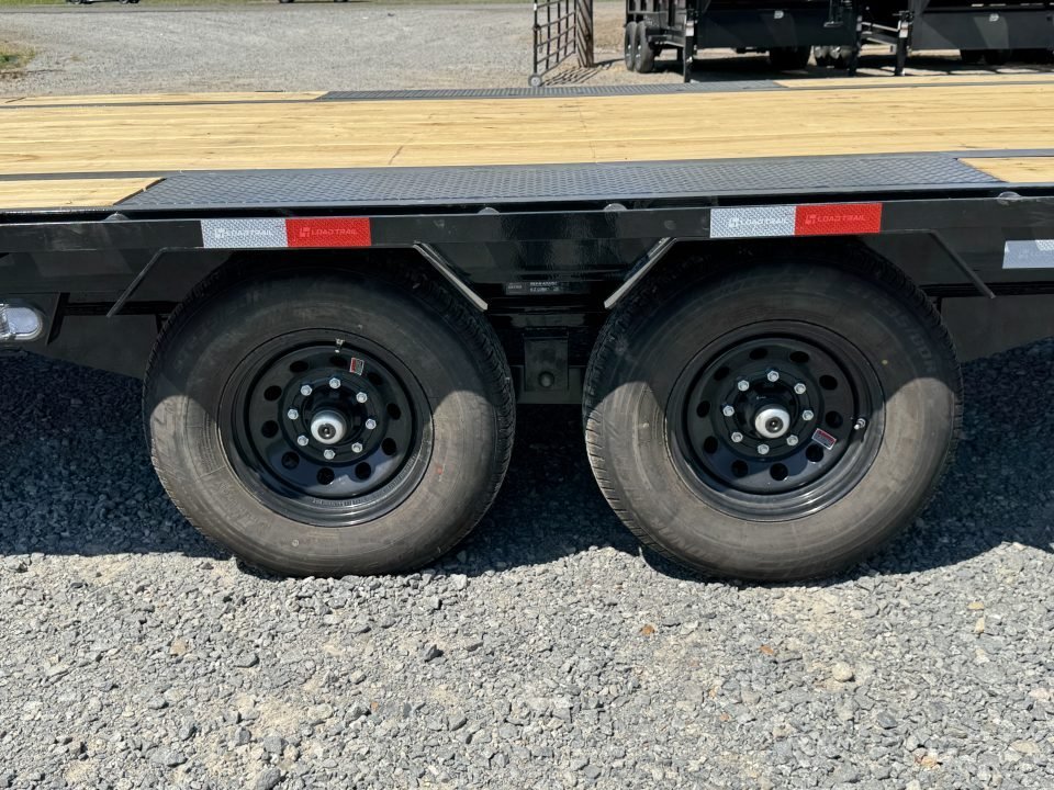 2027 Load Trail 102x40 GP Deckover Trailer W/ MAX RAMPS, 10 PLY TIRES, 7K AXLES, WINCH PLATE