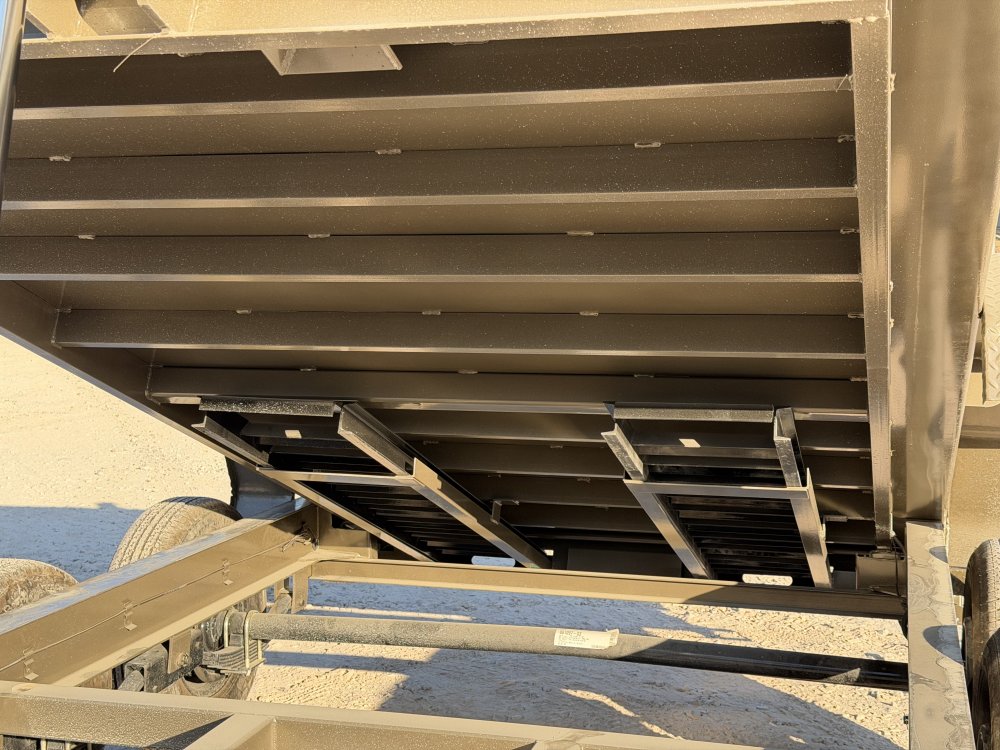 2027 83"x12' Load Trail Dump