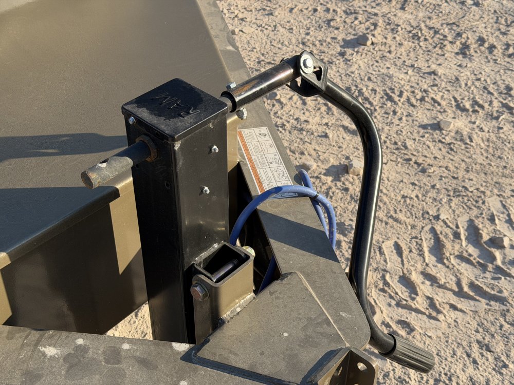 2027 83"x12' Load Trail Dump