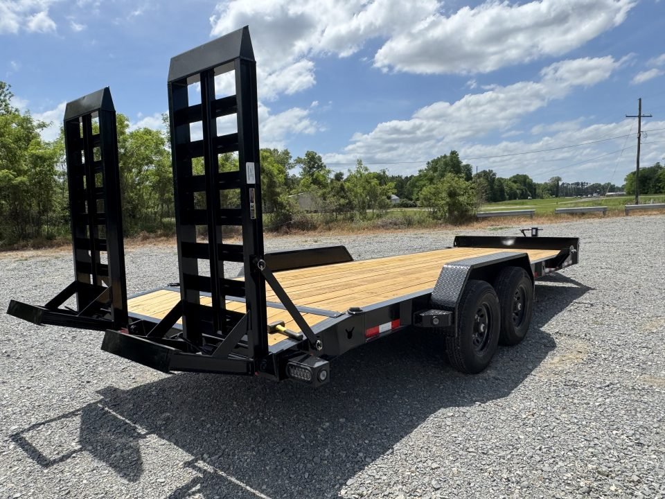 2026 Load Trail 83x22 CB Car Hauler, 7K Axles, 10ply Tires, Stand Up Ramps, Removable Fenders, Max B