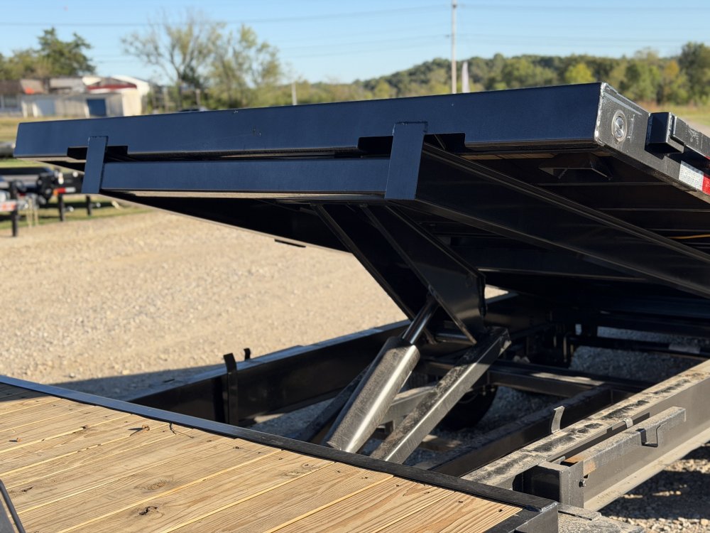 2027 102x26 GE LOAD TRAIL / TILT / WINCH PLATE / WIRELESS REMOTE / 14K GVWR / GOOSENECK TRAILER