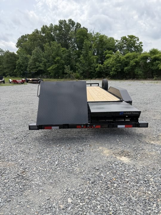 2026 Load Trail CH 83X20 Car Hauler W/MAX RAMPS, DRIVE OVER FENDERS, 10 PLY TIRES