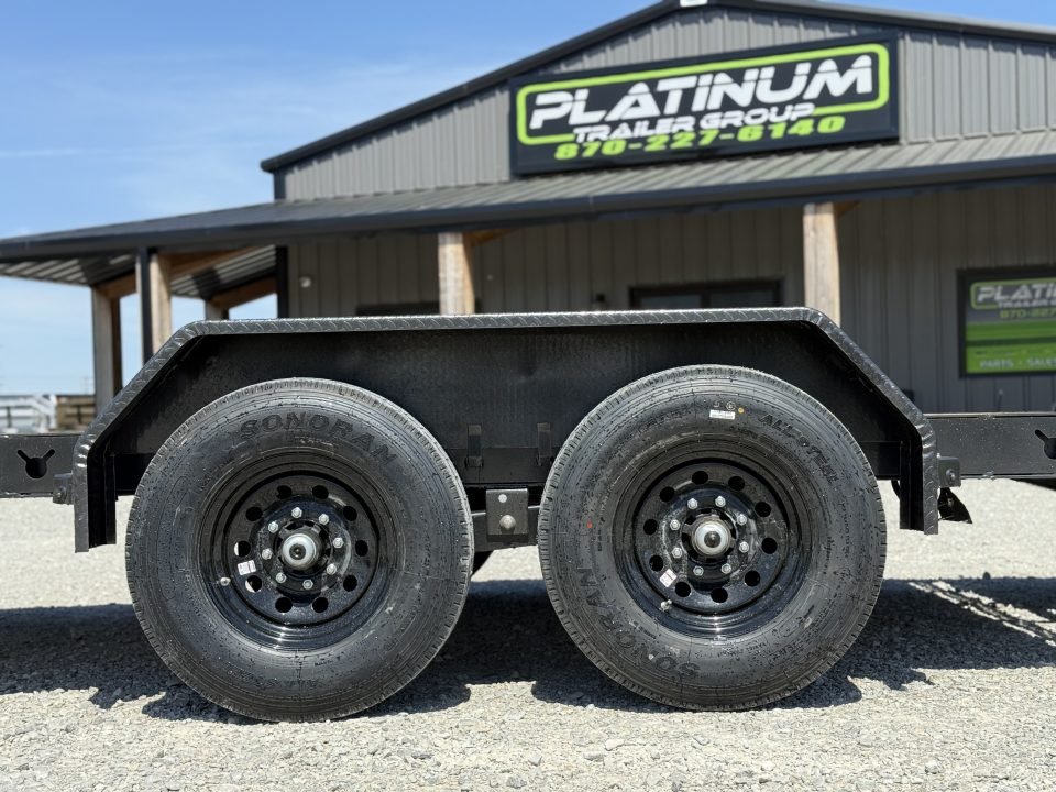 2026 Load Trail CB 83X22 I-BEAM W/MAX RAMPS, 14 PLYS, AND CHAIN TIE DOWNS 14K GVWR Equipment Trailer