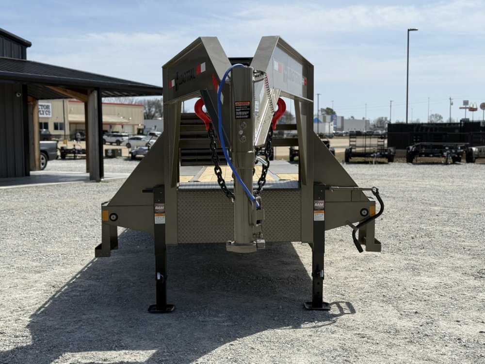 2027 Load Trail GP 102X32 GOOSENECK TRIPLE AXLE W/MAX RAMPS AND 14 PLY TIRES 30K GVWR Flatbed Traile