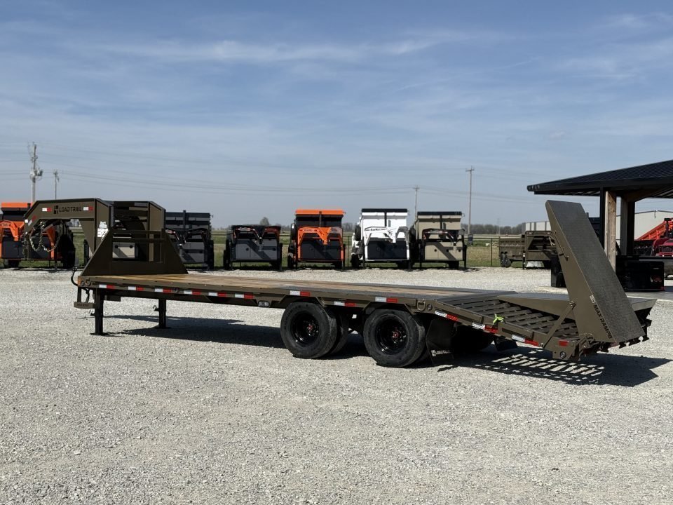 2027 Load Trail GP 102X25 GOOSENECK W/MAX RAMPS AND 14 PLYS 25.9K GVWR Flatbed Trailer