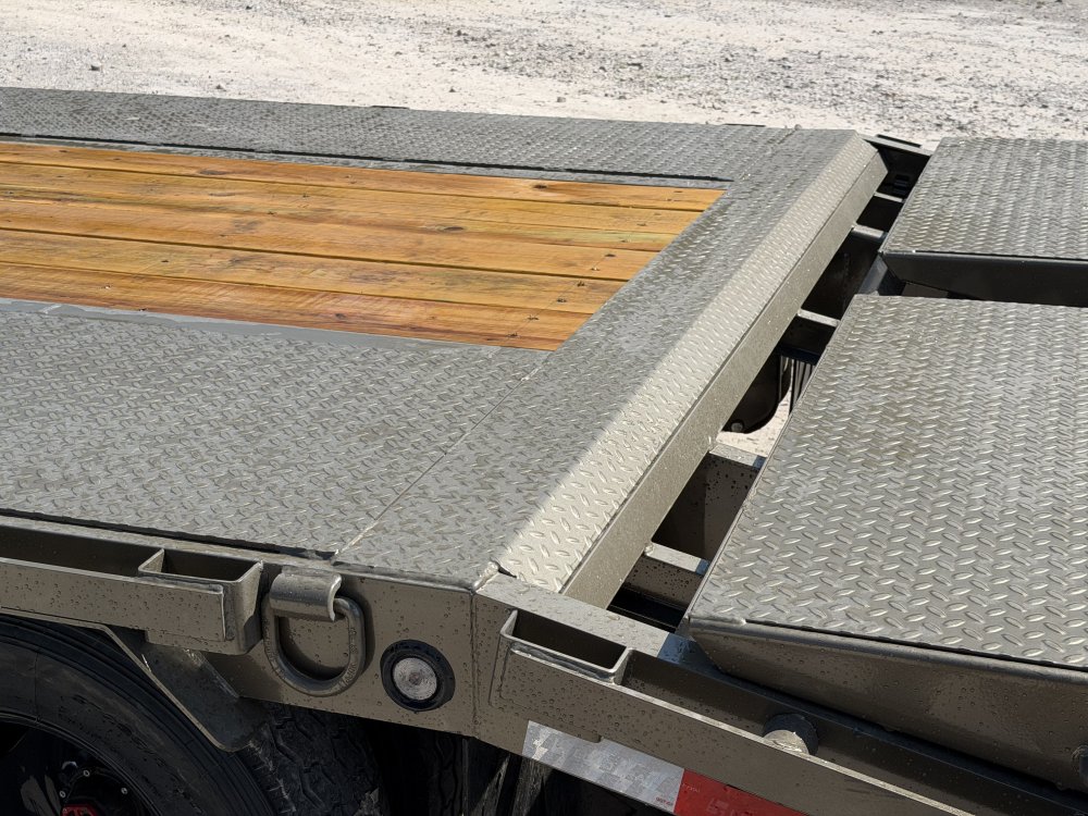 2027 102"x25' Load Trail Flatbed