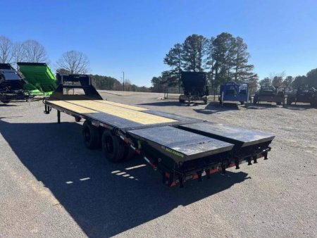 2027 Load Trail GP 102X25 GOOSENECK W/MAX RAMPS AND 14 PLYS 25.9K GVWR Flatbed Trailer