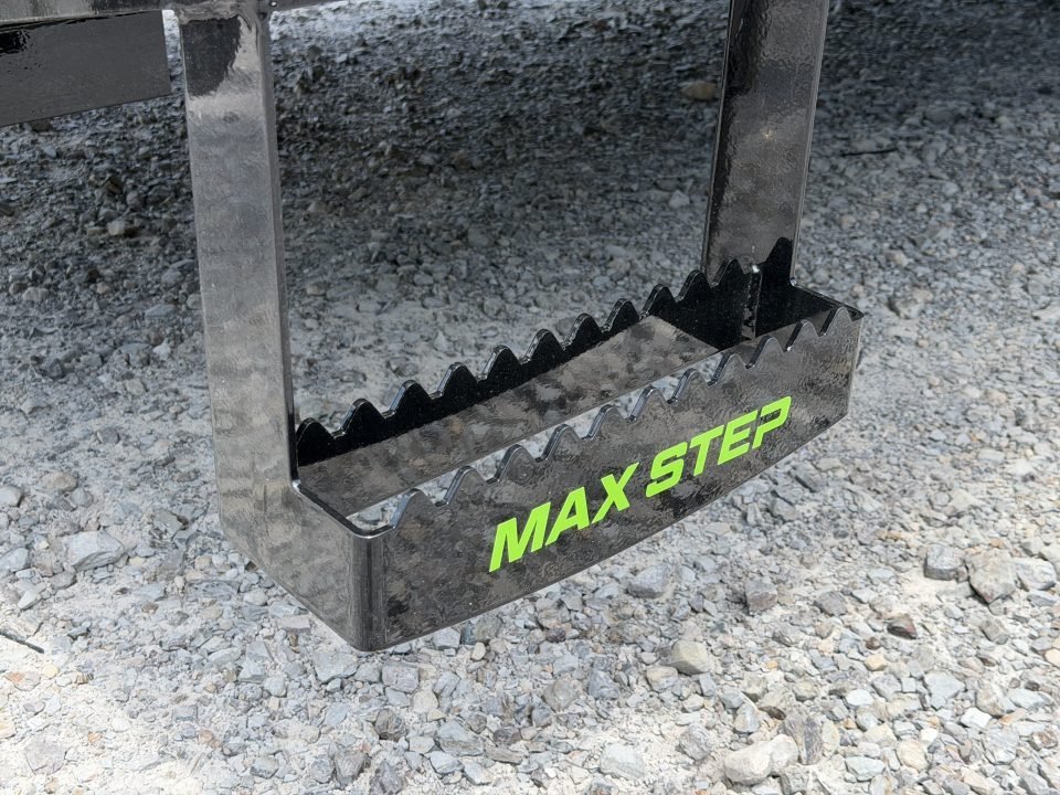 2027 Load Trail GL 102X32 25.9K 12' HYDRUALIC DOVETAIL 14PLY TIRES 4 BUTTON WIRELESS Flatbed Trailer