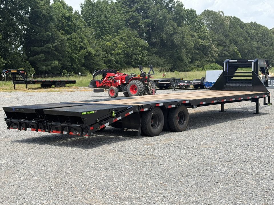 2026 Load Trail 102X32 GP Deckover Trailer W/MAX RAMPS, 12K AXLES, 14PLY TIRES, WINCH PLATE