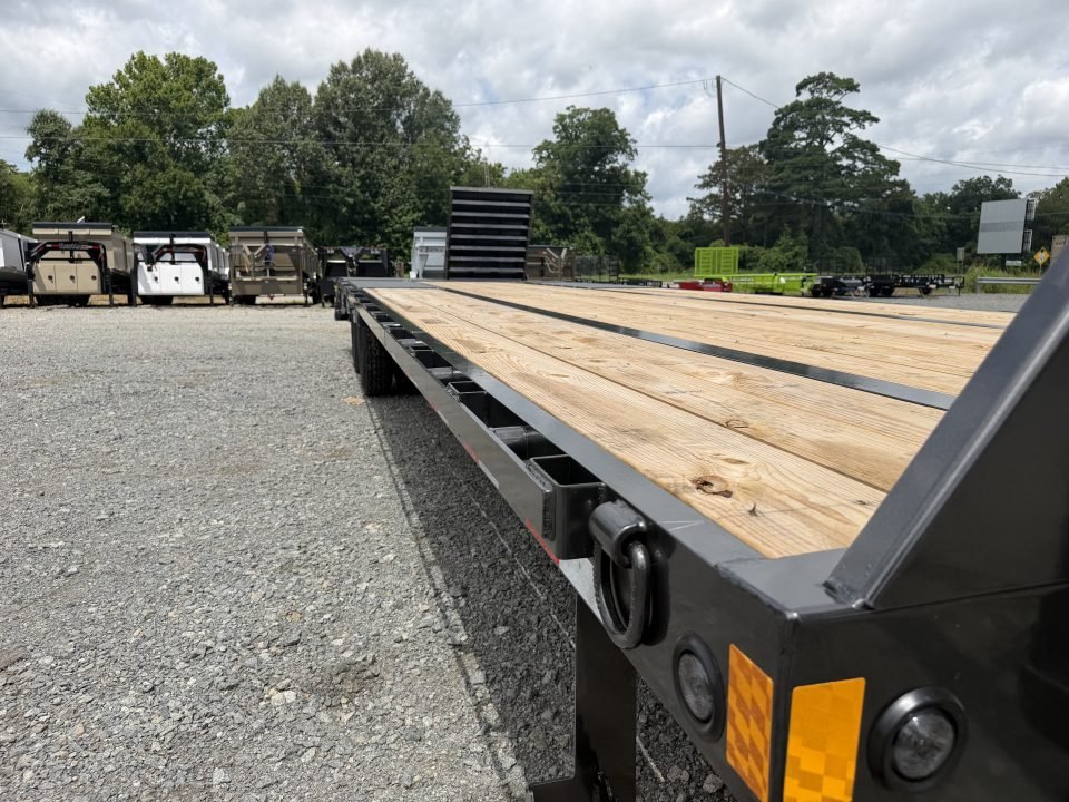2026 Load Trail 102X32 GP Deckover Trailer W/MAX RAMPS, 12K AXLES, 14PLY TIRES, WINCH PLATE