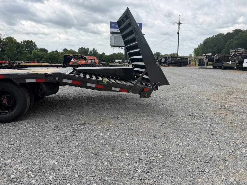 2026 Load Trail 102X32 GP Deckover Trailer W/MAX RAMPS, 12K AXLES, 14PLY TIRES, WINCH PLATE