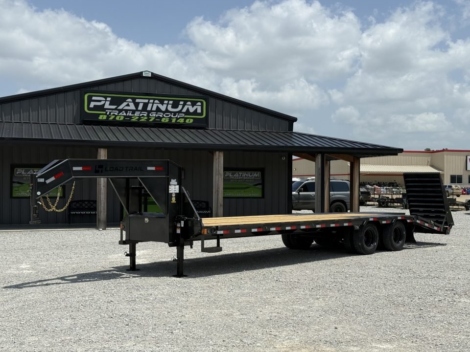 2026 Load Trail GP 102X30 GOOSENECK W/MAX RAMPS AND 14 PLY TIRES 24K GVWR Flatbed Trailer