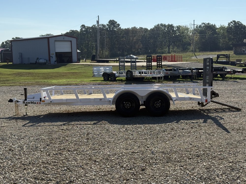 2027 83X16 UTX RAWMAXX / HD SPLIT GATE / 16" OC / 4 D-RINGS / BRAKE AXLES / 10K GVWR /