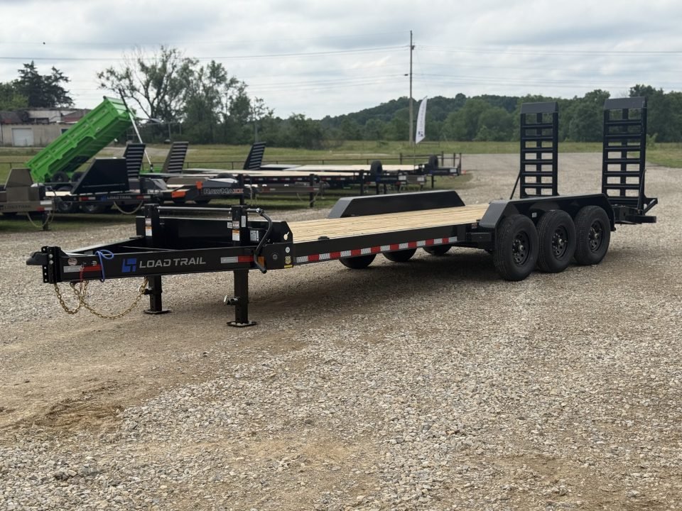 2026 Load Trail CB 83X24 Equipment Trailer / I-BEAM FRAME / 2' DOVE TAIL / FOLD UP RAMPS / D-RINGS /