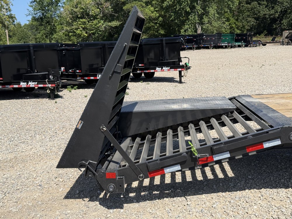2027 102X40 GP LOAD TRAIL / MAX RAMPS / TORQUE TUBE / WINCH PLATE / 14K GVWR