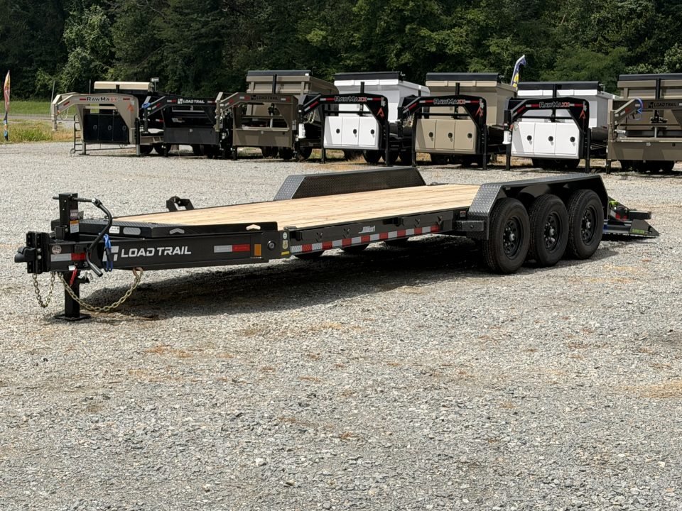 2026 Load Trail CB 83X24 W/8" I-BEAM, MAX RAMPS, CHAIN TIE DOWNS, MAX BOX, AND 3" RUB RAIL 21K GVWR 