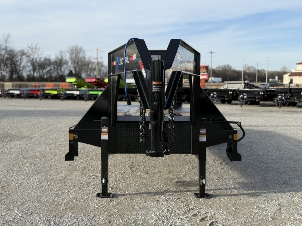 2027 Load Trail GP 102X32 GOOSENECK TRIPLE AXLE W/MAX RAMPS AND 14 PLY TIRES 30K GVWR Flatbed Traile