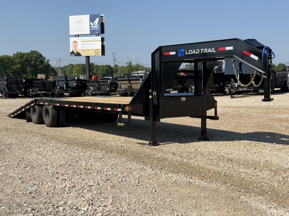 2027 Load Trail GL 102X32 / HYDRO DOVE & JACKS / 14 PLY / WIRELESS REMOTE / 25.9 GVWR / Flatbed Trai