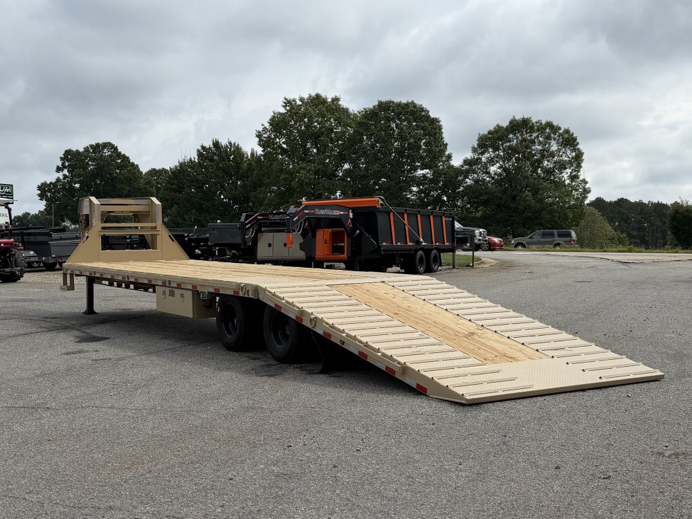 2027 Load Trail 102X36 GL Deckover Trailer W/12' HYDRAULIC DOVE TAIL, 14 PLY TIRE, HYDRAULIC JACKS, 