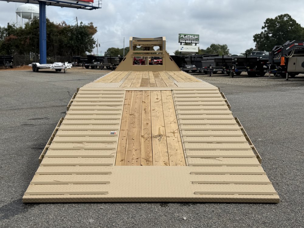 2027 Load Trail 102X36 GL Deckover Trailer W/12' HYDRAULIC DOVE TAIL, 14 PLY TIRE, HYDRAULIC JACKS, 