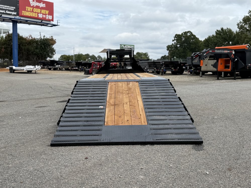 2027 Load Trail GL 102X32 25.9K 12' HYDRUALIC DOVETAIL 14PLY TIRES 4 BUTTON WIRELESS Flatbed Trailer