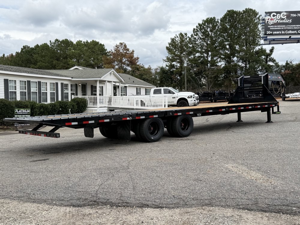 2027 Load Trail GL 102X32 25.9K 12' HYDRUALIC DOVETAIL 14PLY TIRES 4 BUTTON WIRELESS Flatbed Trailer