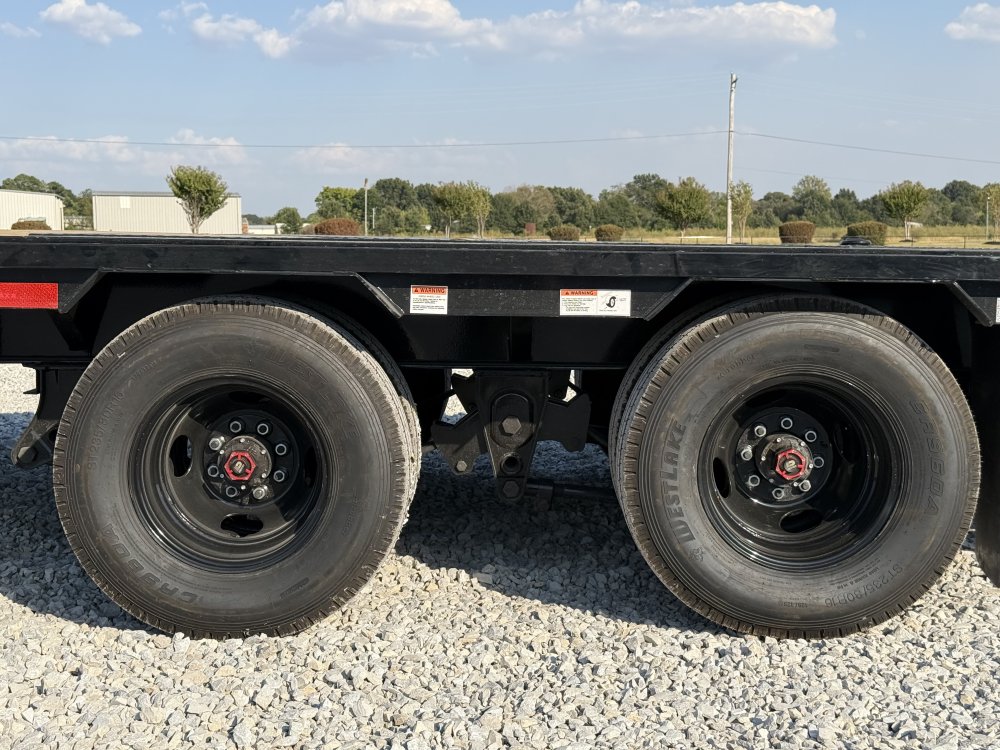 2027 RAWMAXX FDX 102X32 GOOSENECK W/12K AXLES, HYDRAULIC DISC BRAKES, MAXX RAMPS, TORQUE TUBE, AND 1