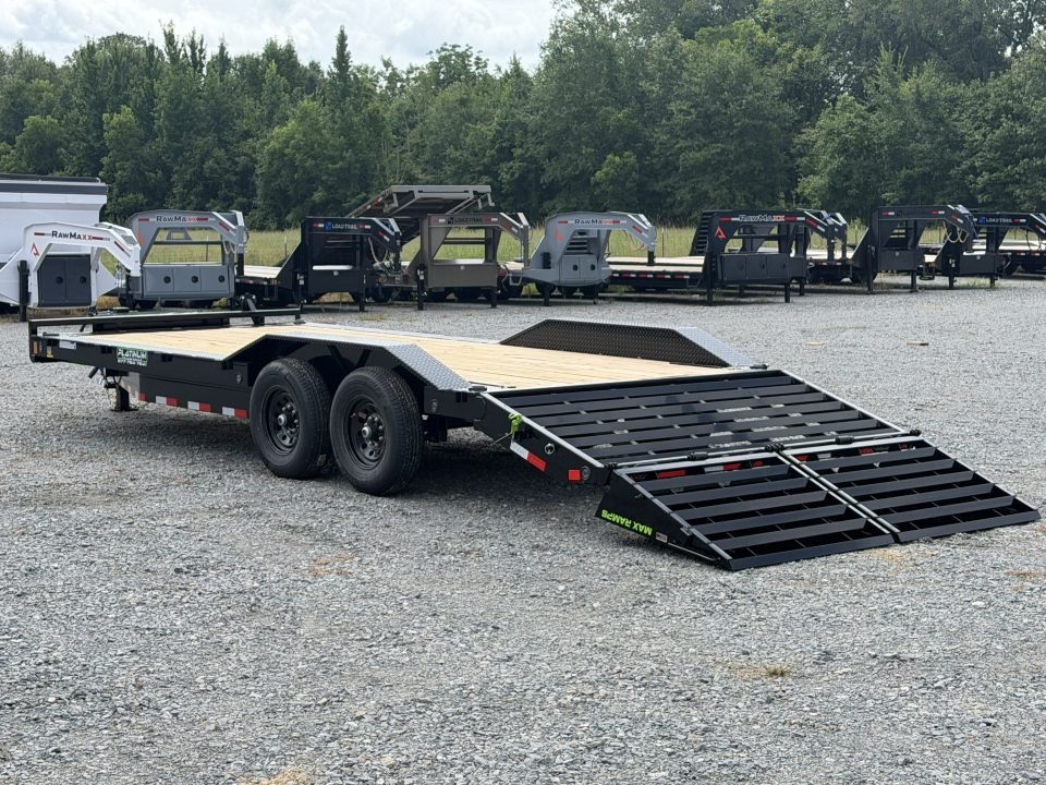 2026 Load Trail 102X22 CH Equipment Trailer W/ MAX RAMPS, 10 PLY TIRES, DRIVE OVER FENDERS, TOOL TRA