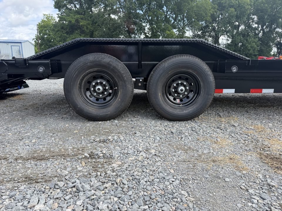 2026 Load Trail 102X22 CH Equipment Trailer W/ MAX RAMPS, 10 PLY TIRES, DRIVE OVER FENDERS, TOOL TRA