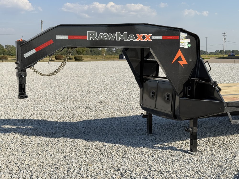 2027 RAWMAXX FDX 102X30 GOOSENECK W/12K AXLES, HYDRAULIC DISC BRAKES, MAXX RAMPS, TORQUE TUBE, AND 1