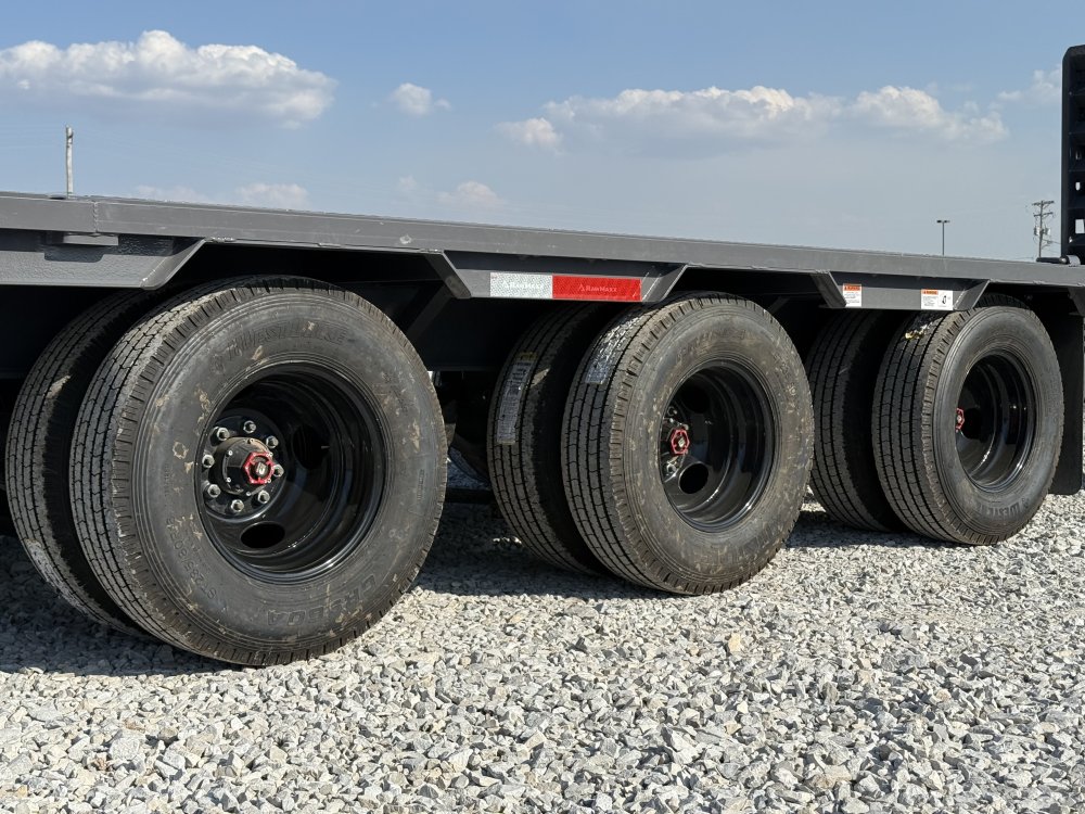2027 RAWMAXX FDX 102X32 GOOSENECK W/TRIPLE 10K AXLES, MAXX RAMPS, TORQUE TUBE, AND 14 PLYS TIRES 30K