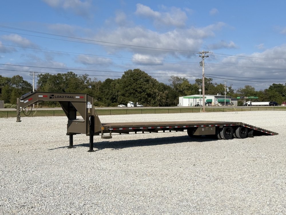 2027 Load Trail GL 102X40 GOOSENECK HYDRAULIC DOVETAIL W/12' CLEATED DOVE, 14 PLYS, HYDRAULIC JACKS,